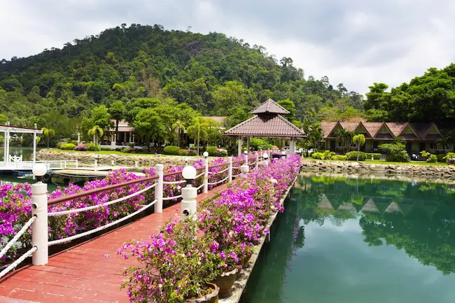 Orchid Lake Resort